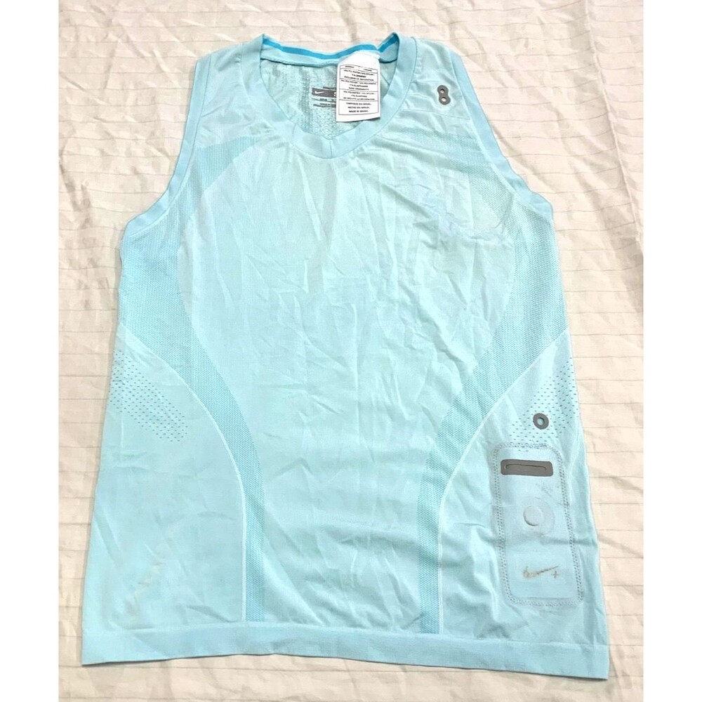 NIKE FIT DRY SLEEVELESS SHIRT TANK TOP SIZE S